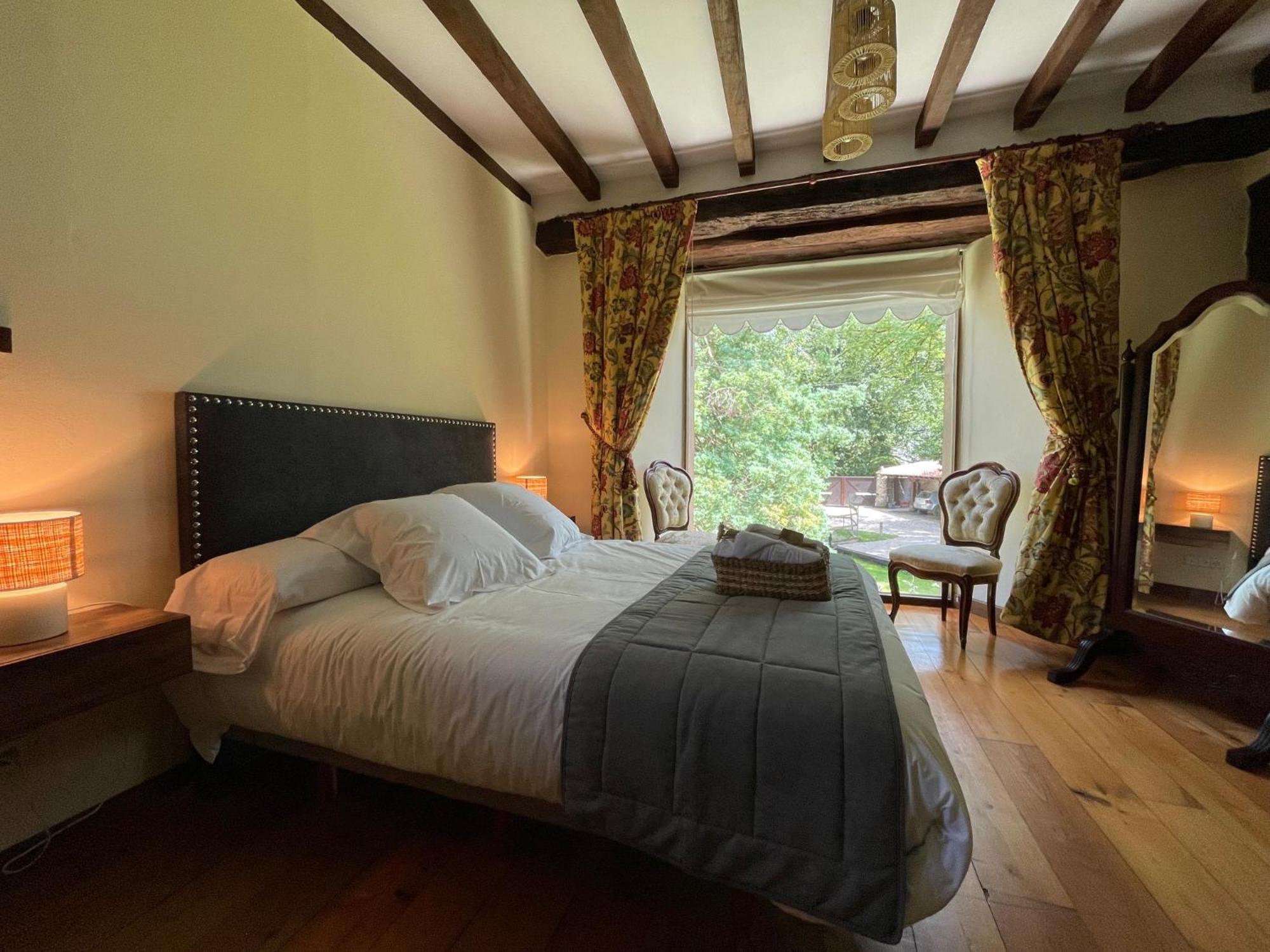 Bed and Breakfast Casa Cordoba Esles Esterno foto
